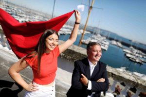 The sun shines on Roisin Rigney & Padraig McCarthy (Royal Irish Yacht Club’s Chief Executive) at the Drumshanbo Gunpowder Irish Gin Royal Irish Yacht Club Regatta last June. Drumshanbo has come aboard as title sponsor of the event.