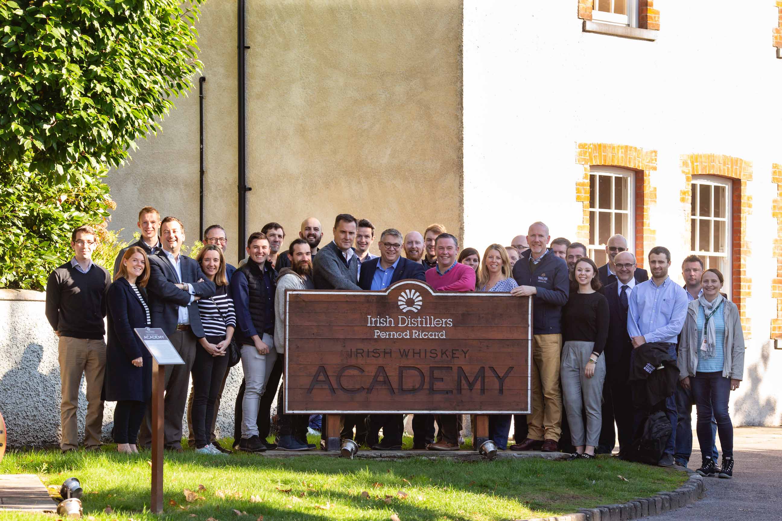 New entrant distillers to the Irish whiskey market travelled from all over Ireland to attend a major workshop hosted by Irish Distillers at Midleton Distillery recently to mark the launch of the Irish Whiskey Association’s new ‘Knowledge Still’ programme.