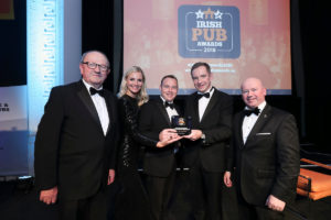 From left: VFI President Padraic McGann and Outstanding Customer Service award-winners Amber and Tommy O'Sullivan from the Hi Way Bar & Restaurant, Dooradoyle, being presented with their award by Heineken Ireland’s Commercial Director Patrick Conway and LVA Chairman Alan Campbell.