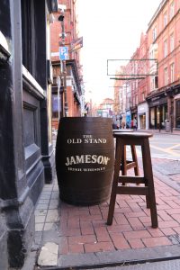 Where publicans have an existing street furniture licence, barrels will only be permitted within the licensed area.
